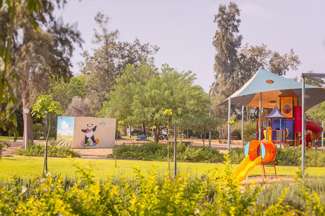 Villa Gvulot - Kibbutz Experience Gevulot Esterno foto